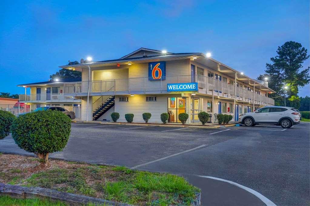 Motel 6-Lumberton, NC Buitenkant foto
